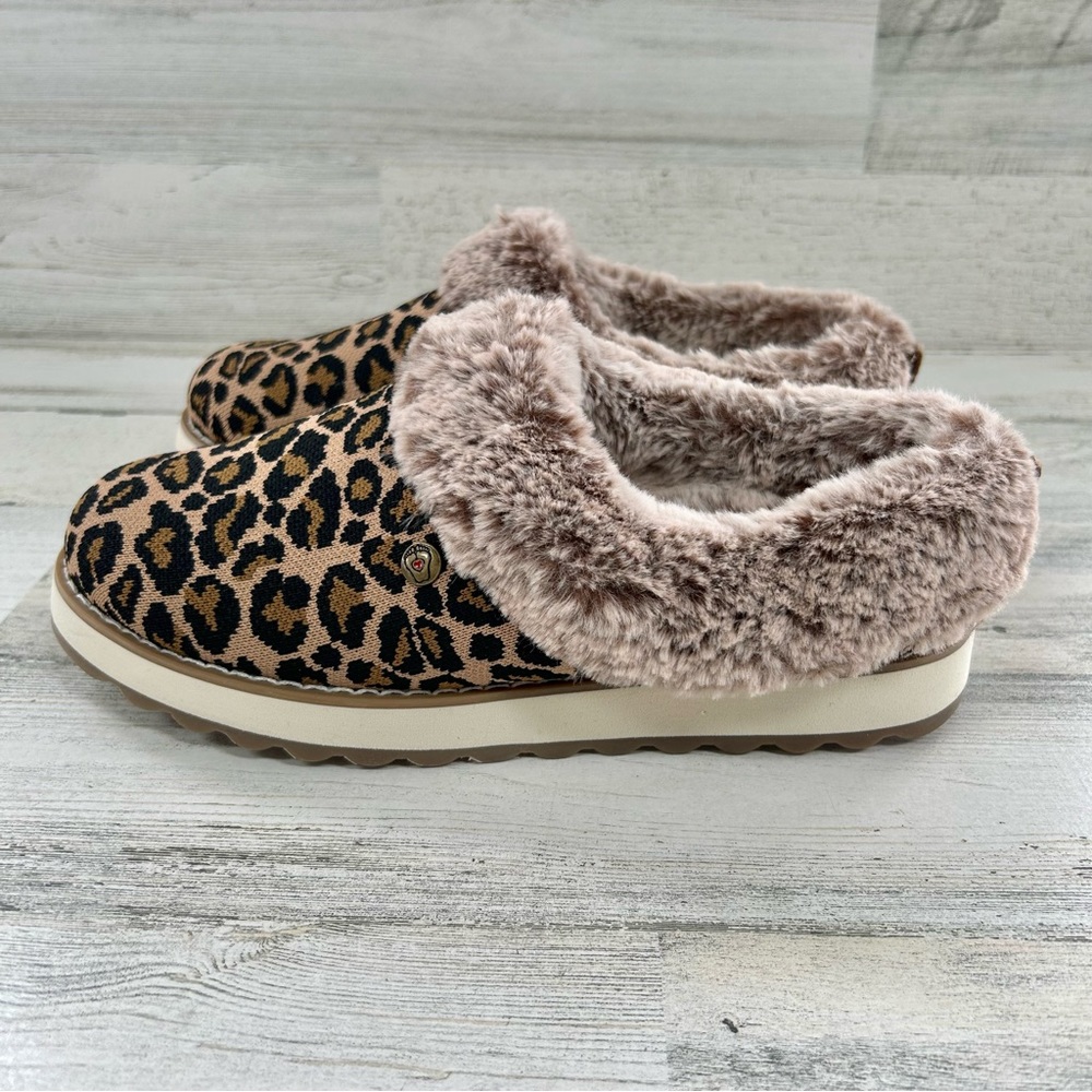 BOBS From Skechers Keepsakes Cuddle Cat Leopard Slippers 7